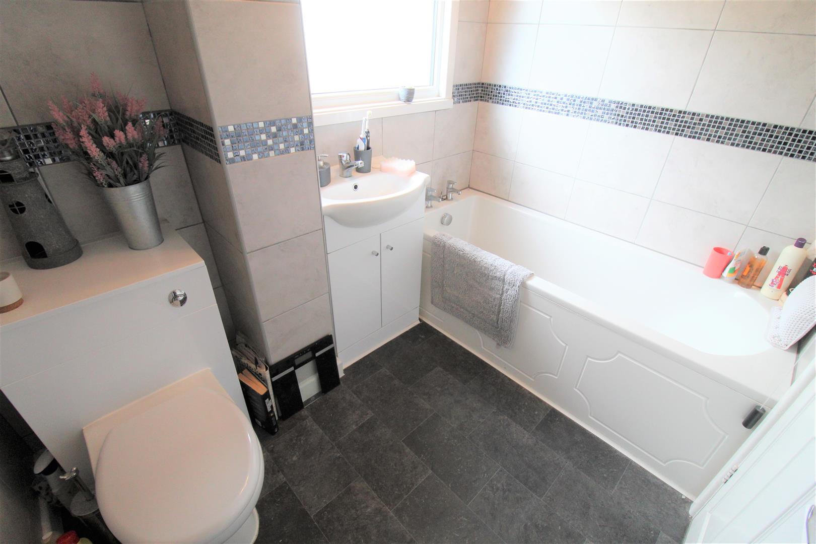 Nellan Crescent, Smallthorne, Stoke-On-Trent